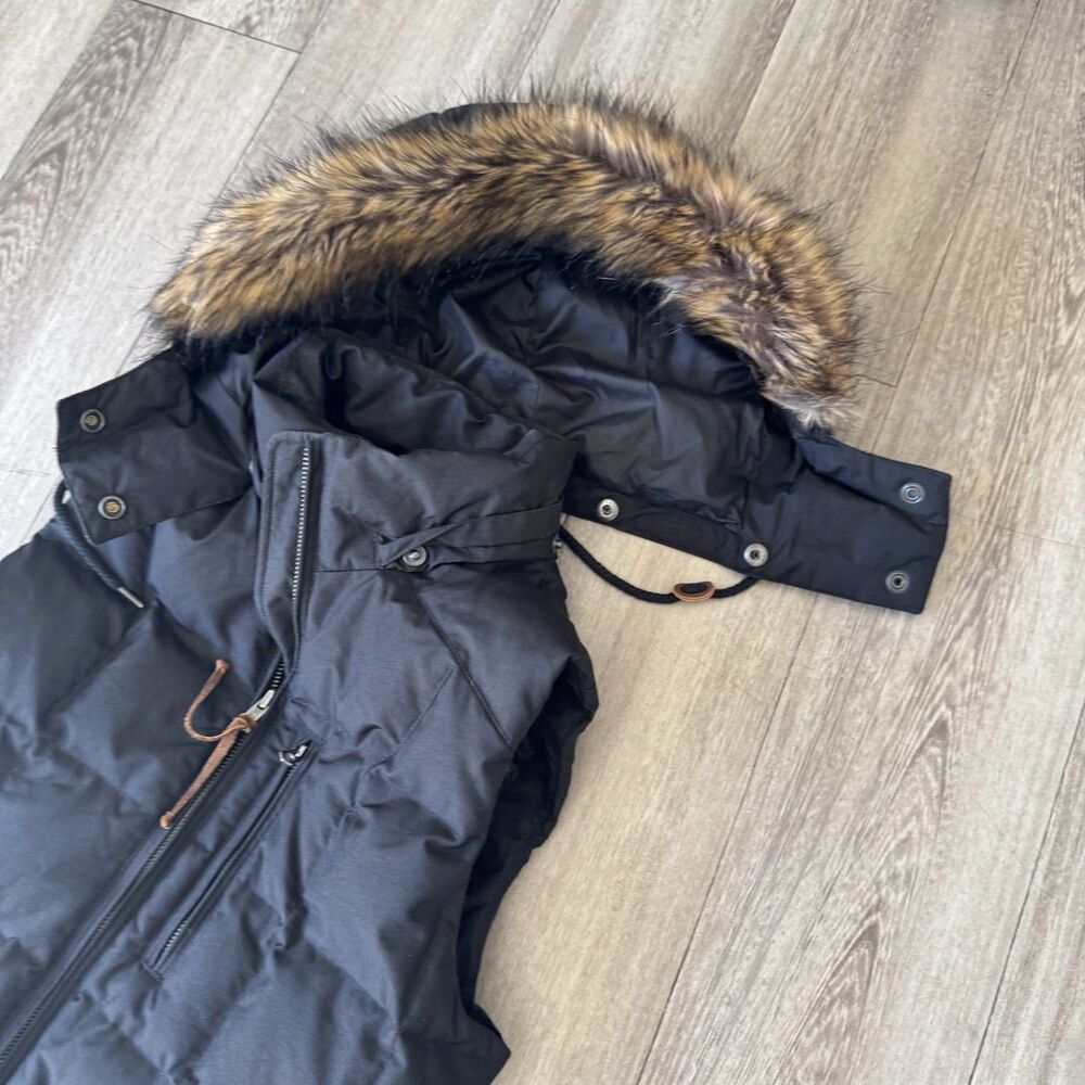 Eddie Bauer Women's Yukon Classic Fitted Down Vest Sz S Black Cabin Core MP $179 - Picture 4 of 15